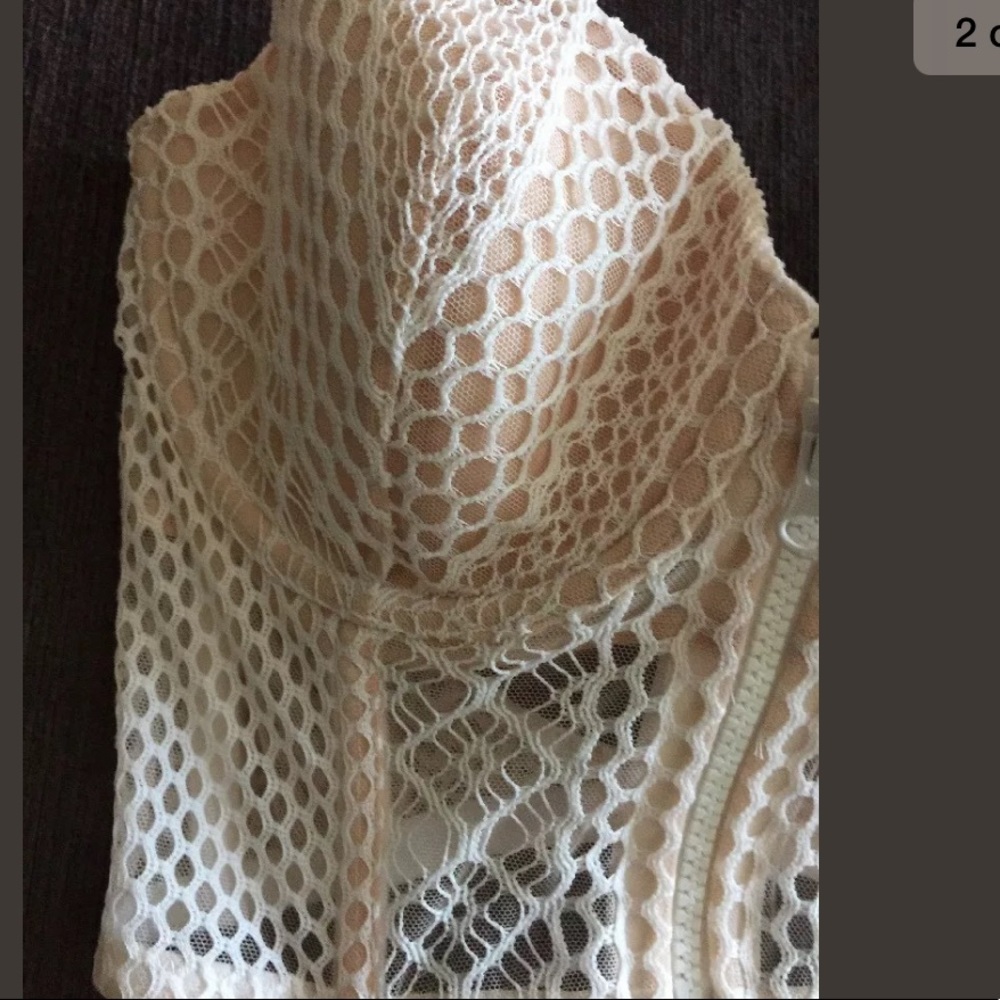 Victorias Secret Lined Demi White crochet lace bra - Picture 4 of 8